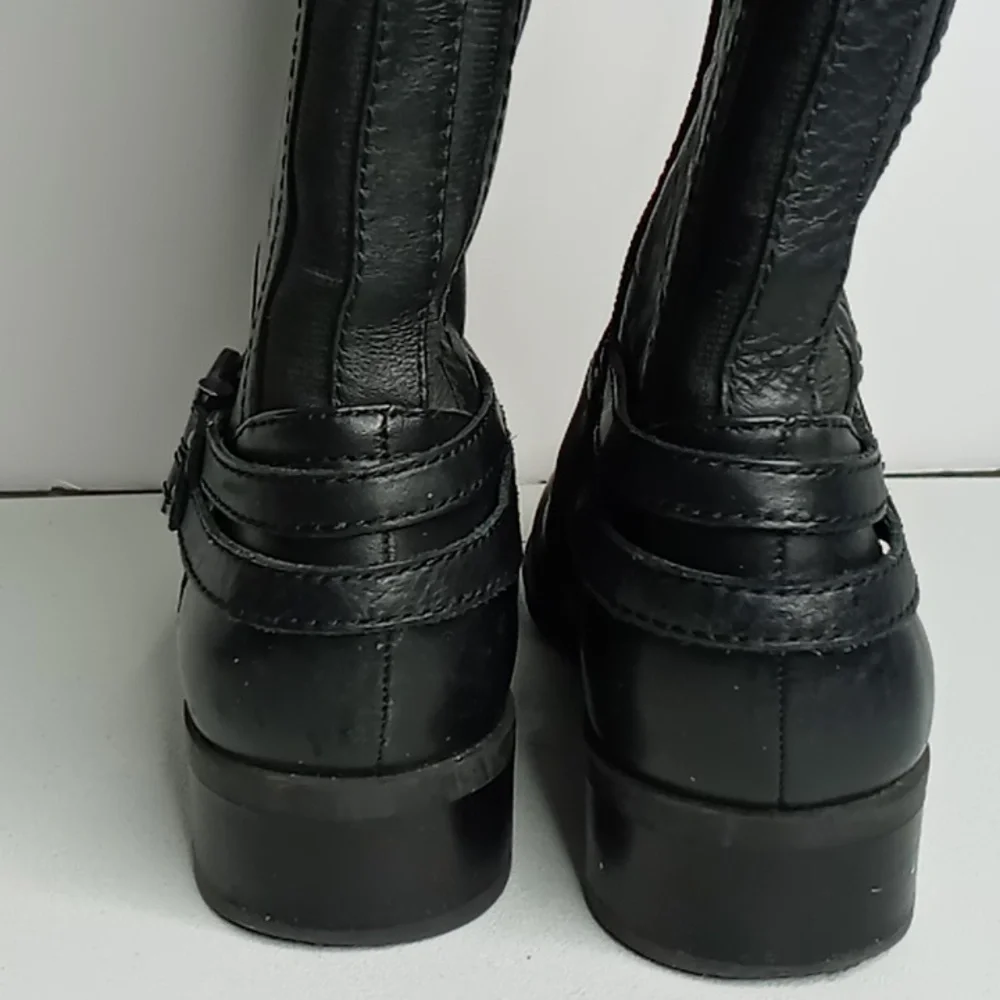 Audrey Brooke Black Knee-High Leather Boots - sz 8.5M